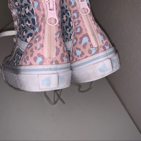 Vans Girls Leopard Print Zip Up Back High Tops! - Picture 9 of 11